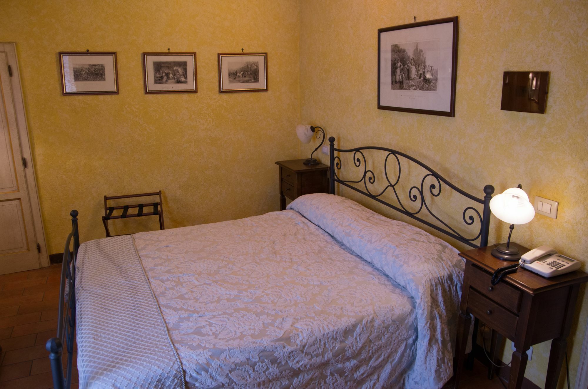 Fra Paolino B&B - Locanda Di Montisi Eksteriør billede